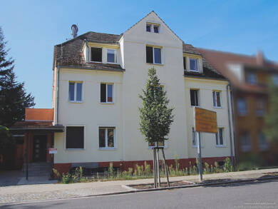 Mehrfamilienhaus zum Kauf 249.700 € 13 Zimmer 301,1 m² 953 m² Grundstück Ziesar Ziesar 14793