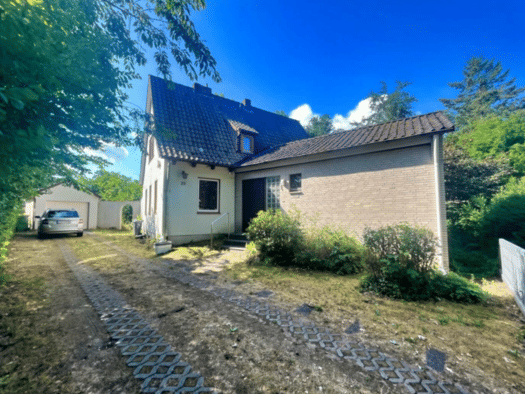 Einfamilienhaus zum Kauf 250.000 € 5,5 Zimmer 121 m² 1.197 m² Grundstück Wolterdingen Soltau 29614