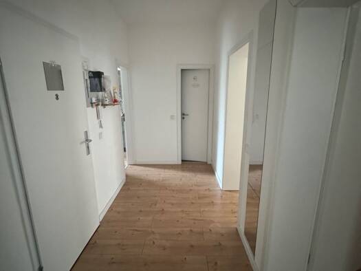 Wohnung zur Miete 600 € 3 Zimmer 53 m² frei ab sofort Pforten Gera 07546