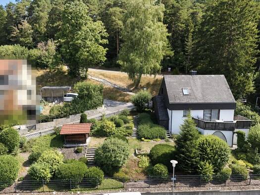Einfamilienhaus zum Kauf 219.000 € 5 Zimmer 127 m² 654 m² Grundstück Stadtgebiet Sankt Georgen im Schwarzwald 78112