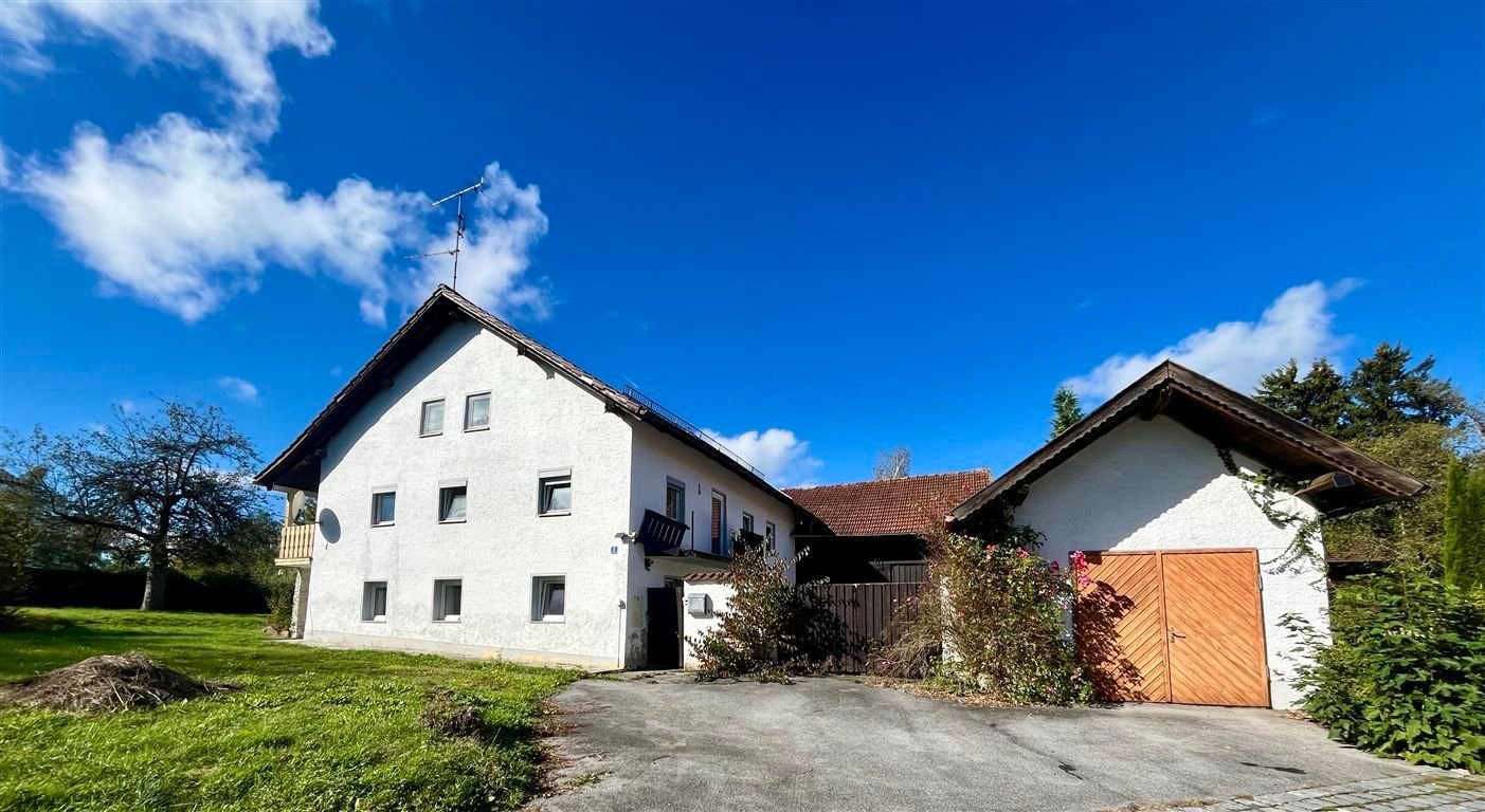 Haus zum Kauf 329.000 € 7 Zimmer 1 m²<br/>Wohnfläche 13.648 m²<br/>Grundstück Ritzging Eging a. See 94535