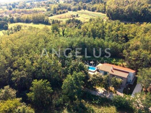 Haus zur Miete 1.950 € 4 Zimmer 125 m² Pican