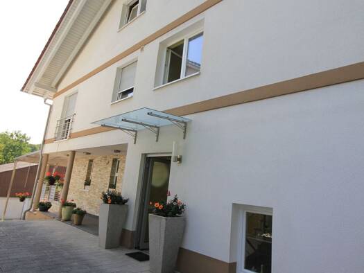 Wohnung zur Miete 1.900 € 4 Zimmer 163 m² Geschoss 1/3 frei ab 01.01.2027 Lahr Lahr/Schwarzwald 77933