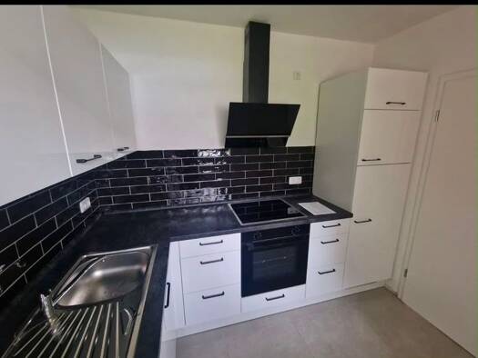 Wohnung zur Miete 1.000 € 2,5 Zimmer 57 m² Geschoss 1/3 frei ab sofort Mölln 23879