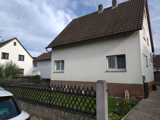 Einfamilienhaus zum Kauf provisionsfrei 250.000 € 5 Zimmer 110 m² 626 m² Grundstück Fehlheim Bensheim 64625