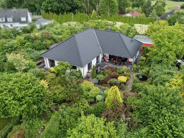 Einfamilienhaus zum Kauf 1.360.000 € 5 Zimmer 202 m² 1.500 m² Grundstück Ratekau 23626