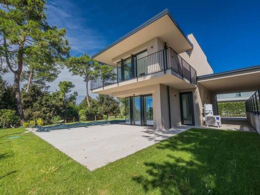 Villa zum Kauf - Erstbezug 1.400.000 € 4 Zimmer 230 m² frei ab sofort Rosolina 45010