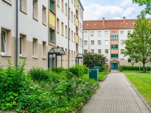 Wohnung zur Miete 372 € 2 Zimmer 60 m² 2. Geschoss Lortzingstraße 53 Kapellenberg Kapellenberg 09119