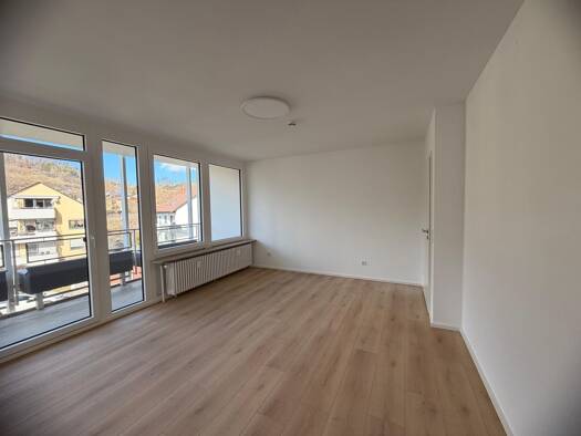 Wohnung zur Miete 600 € 2 Zimmer 54 m² Geschoss 2/5 frei ab sofort Igersheim 97999