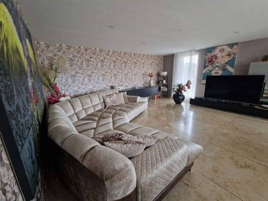 Wohnung zum Kauf als Kapitalanlage geeignet 350.000 € 3 Zimmer 150 m² Kehl 77694