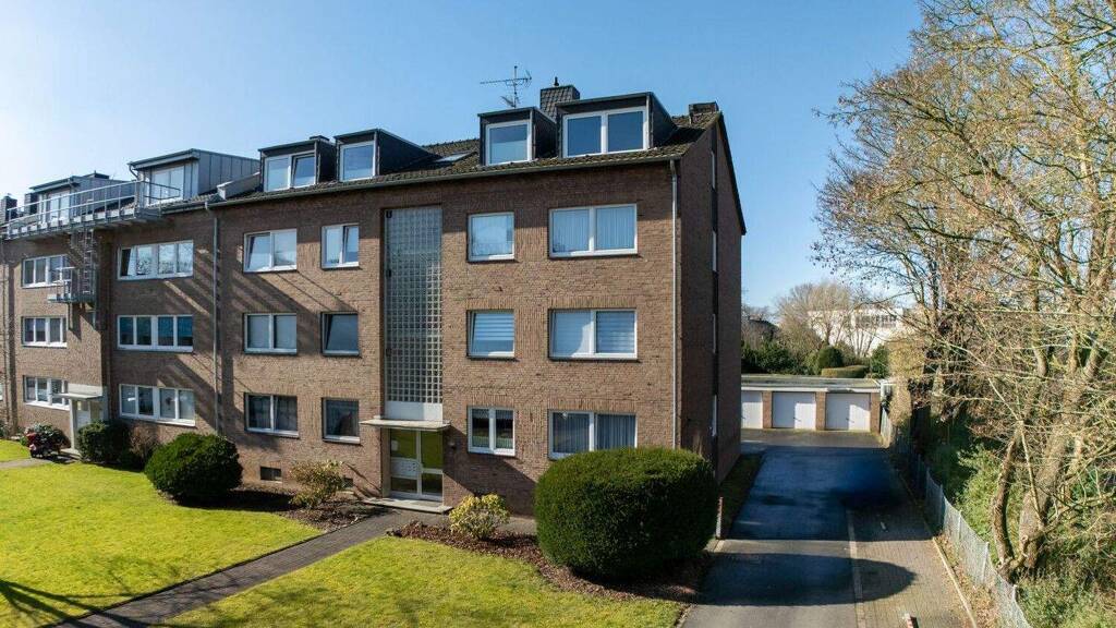 Mehrfamilienhaus zum Kauf als Kapitalanlage geeignet 1.450.000 € 580 m² 1.056 m² Grundstück Pomona Neuss 41464