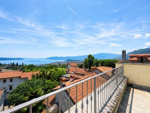 Einfamilienhaus zum Kauf 950.000 € 1 Zimmer 466 m² Verbania 28921