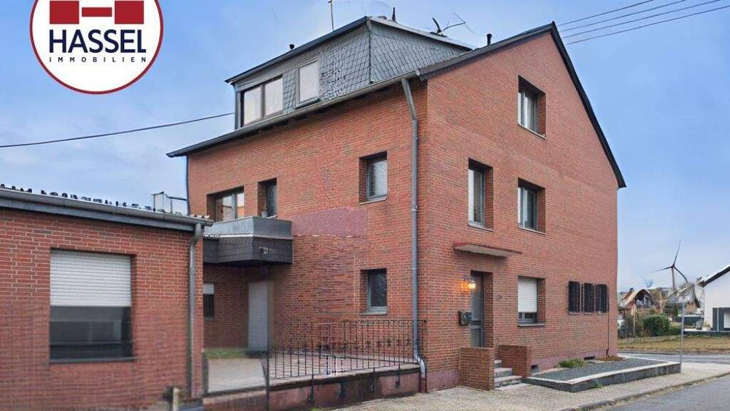 Mehrfamilienhaus zum Kauf provisionsfrei als Kapitalanlage geeignet 594.500 € 391 m² 977 m² Grundstück Rövenich Zülpich / Rövenich 53909