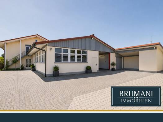 Haus zum Kauf 737.000 € 9 Zimmer 255 m² 1.352 m² Grundstück Eschbach Eschbach 79427