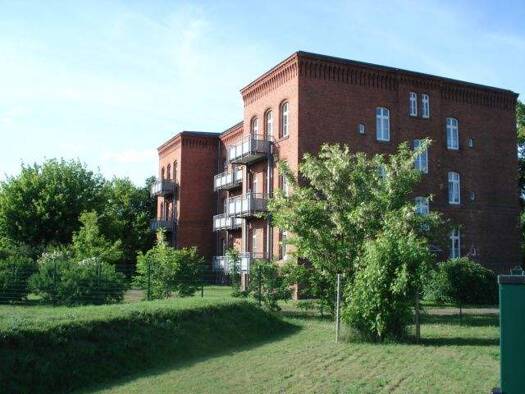 Studio zur Miete 375 € 1 Zimmer 1. Geschoss Bahnhofstraße 1 c Rathenow 14712