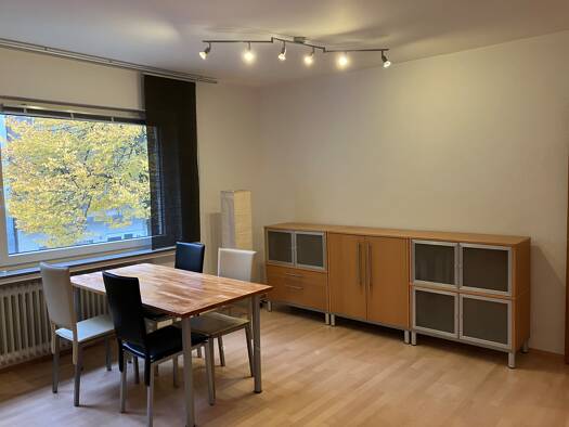 Wohnung zur Miete 650 € 1 Zimmer 43 m² Geschoss 1/3 frei ab sofort Frohnhausen Essen 45145