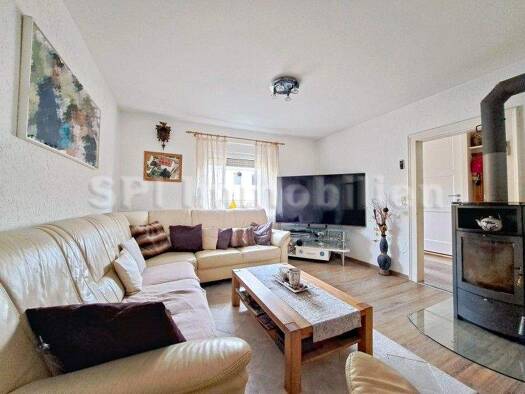 Doppelhaushälfte zum Kauf 437.000 € 5 Zimmer 140 m² 277 m² Grundstück Singen 78224