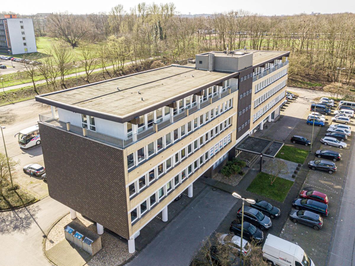 Bürofläche zur Miete 7,50 € 268 m²<br/>Bürofläche ab 268 m²<br/>Teilbarkeit Rotthausen Gelsenkirchen 45884