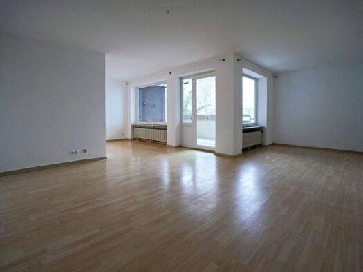 Wohnung zum Kauf 294.000 € 4 Zimmer 105 m² 1. Geschoss Bothfeld Hannover 30659