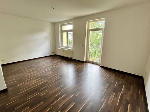 Wohnung zum Kauf 60.000 € 2 Zimmer 61,2 m² 3. Geschoss frei ab sofort Beyerstraße 8 Schloßchemnitz Schloßchemnitz 09113