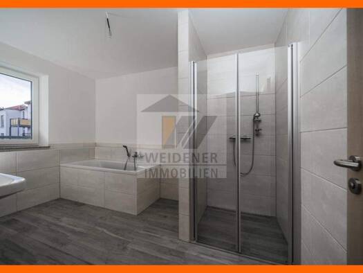 Wohnung zur Miete 1.075 € 3 Zimmer 107,3 m² 3. Geschoss frei ab 01.04.2026 Uferstraße 18 Untermhaus Gera 07548