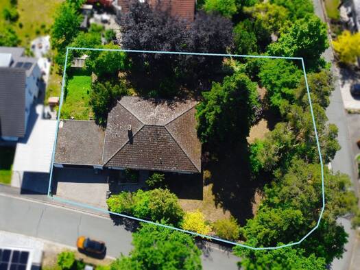 Einfamilienhaus zum Kauf 550.000 € 4 Zimmer 106 m² 1.097 m² Grundstück frei ab sofort Bergstraße 40 Röttenbach 91341