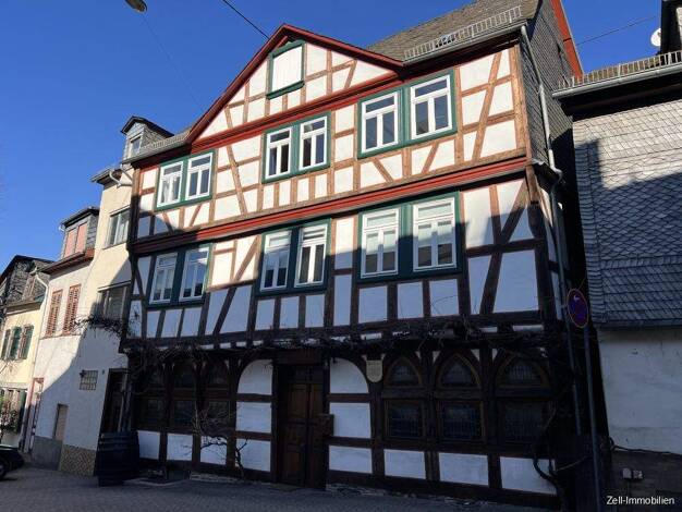 Einfamilienhaus zum Kauf 247.000 € 7 Zimmer 204 m² 192 m² Grundstück Kaub 56349