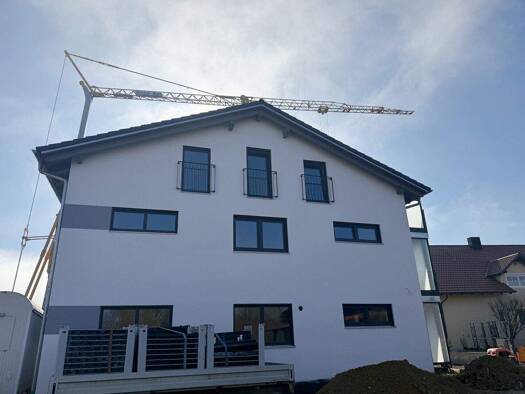 Wohnung zum Kauf - Erstbezug 399.000 € 3,5 Zimmer 74 m² frei ab 01.07.2026 Deggendorfer Str. 17a Oberahrain Essenbach / Oberahrain 84051