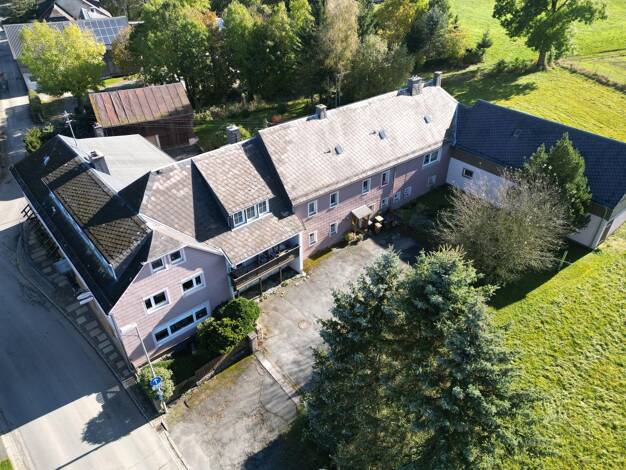 Restaurant zum Kauf 191 m² Gastrofläche 29.391 m² Grundstück Neudorf Schauenstein 95197