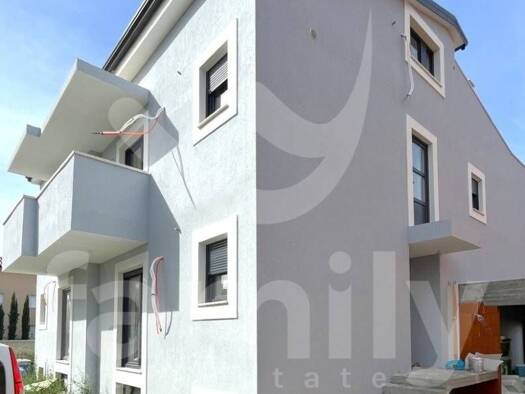 Einfamilienhaus zum Kauf 410.000 € 6 Zimmer 358 m² Vodnjan 52215