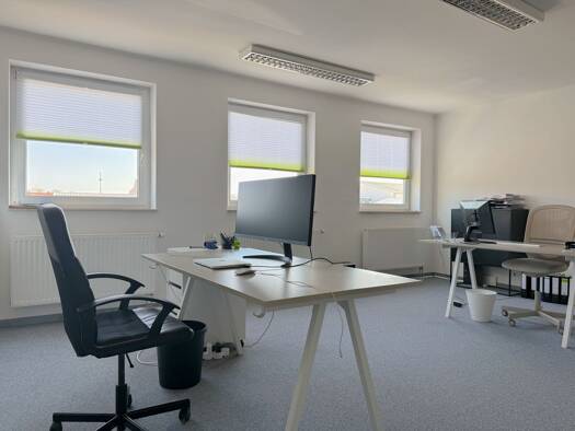 Haus zum Kauf 1.550.000 € 19 Zimmer 221,8 m² 2.000 m² Grundstück Oberach Rehling 86508