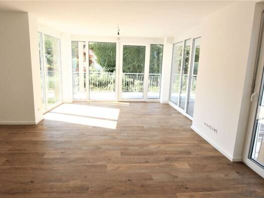 Wohnung zur Miete 1.130 € 3 Zimmer 72,1 m² 2. Geschoss frei ab 01.10.2026 Alpenstraße 14 Hausham Hausham 83734