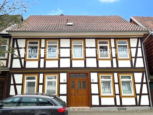 Reihenmittelhaus zum Kauf 139.000 € 7 Zimmer 166 m² 181 m² Grundstück Alfeld Alfeld (Leine) 31061