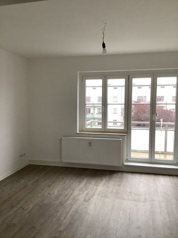 Wohnung zur Miete 354 € 2 Zimmer 54,5 m²<br/>Wohnfläche 2.<br/>Geschoss 22.11.2024<br/>Verfügbarkeit Bennigsenstr. 5 Siedlung Cracau Magdeburg 39114