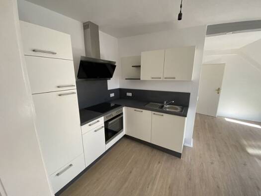 Wohnung zur Miete 500 € 2,5 Zimmer 60 m² 3. Geschoss frei ab sofort Brunnenplatz 1 Bad Pyrmont Bad Pyrmont 31812