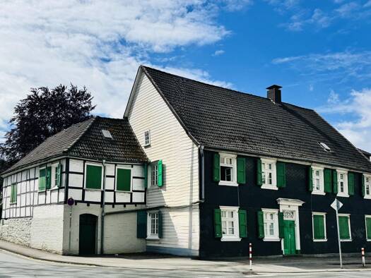 Mehrfamilienhaus zum Kauf 148.000 € 12 Zimmer 313,1 m² 600 m² Grundstück Schwelm 58332