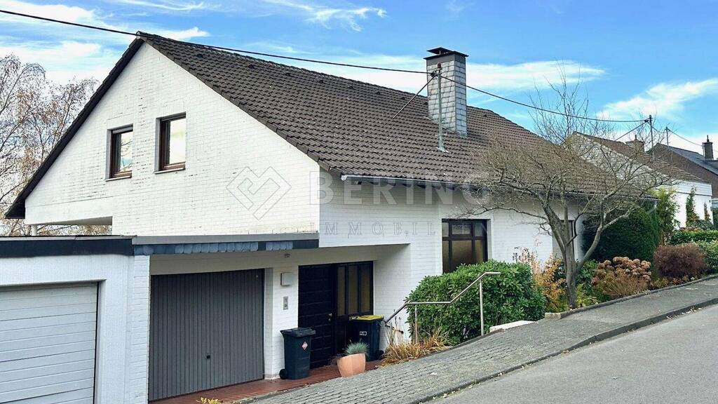 Einfamilienhaus zum Kauf 439.000 € 7 Zimmer 190 m² 801 m² Grundstück Kaan-Marienborn Siegen / Kaan-Marienborn 57074