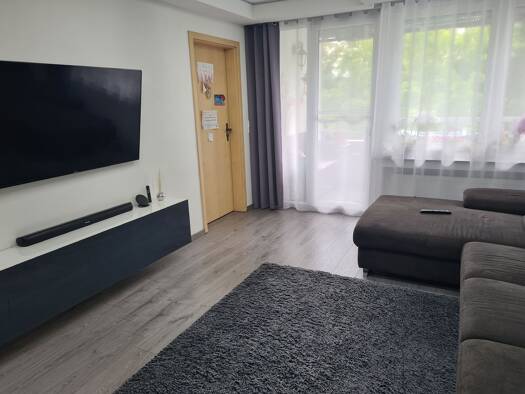 Wohnung zur Miete 1.400 € 3,5 Zimmer 82 m² Geschoss 3/11 Pleidelsheimer Straße Eglosheim Ludwigsburg 71634