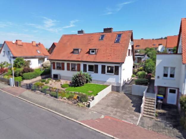 Einfamilienhaus zum Kauf 265.000 € 4 Zimmer 95 m² 345 m² Grundstück frei ab sofort Eisenach Eisenach 99817