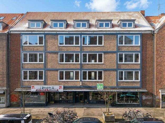Gewerbeobjekt zum Kauf als Kapitalanlage geeignet 2.150.000 € 945,2 m² 547 m² Grundstück teilbar ab 945,2 m² Innenstadt Lübeck 23552