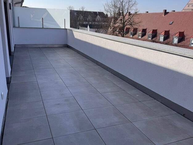 Penthouse zur Miete - Erstbezug 1.100 € 2 Zimmer 120 m² 3. Geschoss frei ab sofort Nordwestlicher Stadtteil Schweinfurt 97424