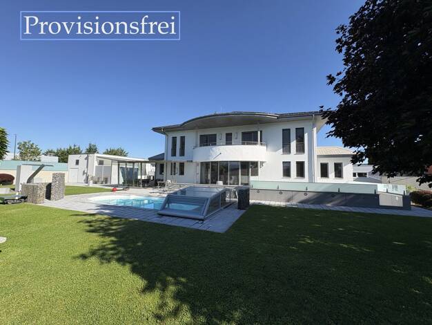 Villa zum Kauf provisionsfrei 3.950.000 € 11 Zimmer 572 m² 1.923 m² Grundstück Rosenweg 8 Vöcklabruck 4840