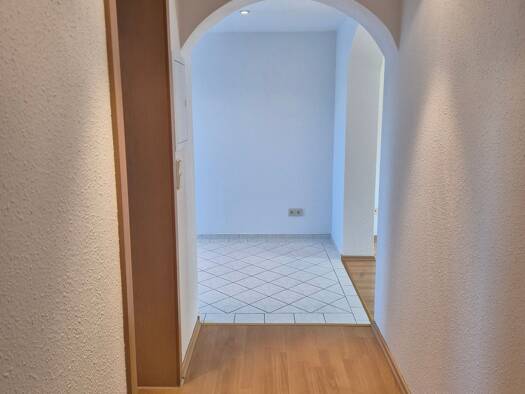 Wohnung zur Miete 155 € 1 Zimmer 28 m² frei ab sofort Waldheim Waldheim 04736