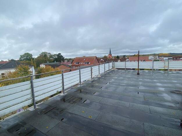 Haus zum Kauf provisionsfrei 319.500 € 12 Zimmer 426,4 m² Rosengarten 22 Neustadt Neustadt in Holstein 23730