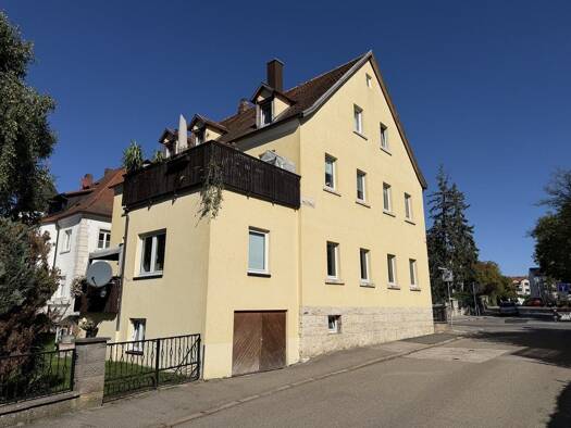 Mehrfamilienhaus zum Kauf 390.000 € 11,5 Zimmer 297 m² 504 m² Grundstück Weißenburg Weißenburg i. Bay. 91781
