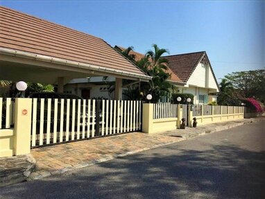 Einfamilienhaus zum Kauf 432.000 € 5 Zimmer 335 m² 1.325 m² Grundstück Hua Hin 77110