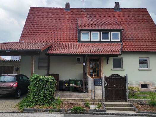 Haus zum Kauf provisionsfrei 469.000 € 6 Zimmer 371 m² Grundstück Heroldsberg Heroldsberg 90562