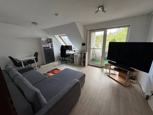 Maisonette zur Miete 750 € 2 Zimmer 44 m² Geschoss 4/5 frei ab 29.12.2025 Bad Cannstatt Stuttgart 70374