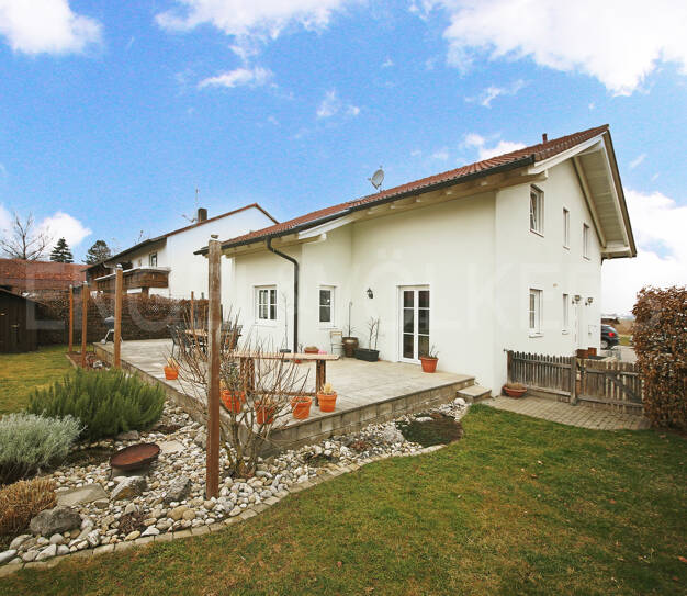 Haus zum Kauf 1.495.000 € 8 Zimmer 290 m² 1.038 m² Grundstück Hergolding Vaterstetten 85599