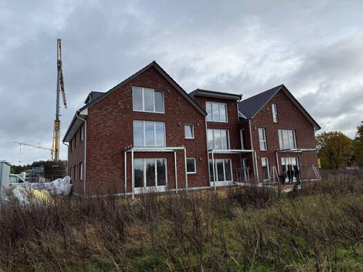 Wohnung zur Miete 1.065 € 3 Zimmer 93 m² Hagen Hagen im Bremischen 27628